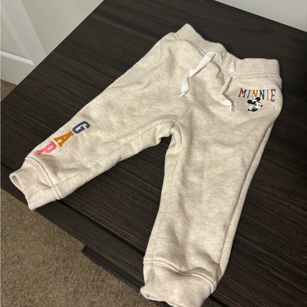 Minnie Mouse 2 piece set